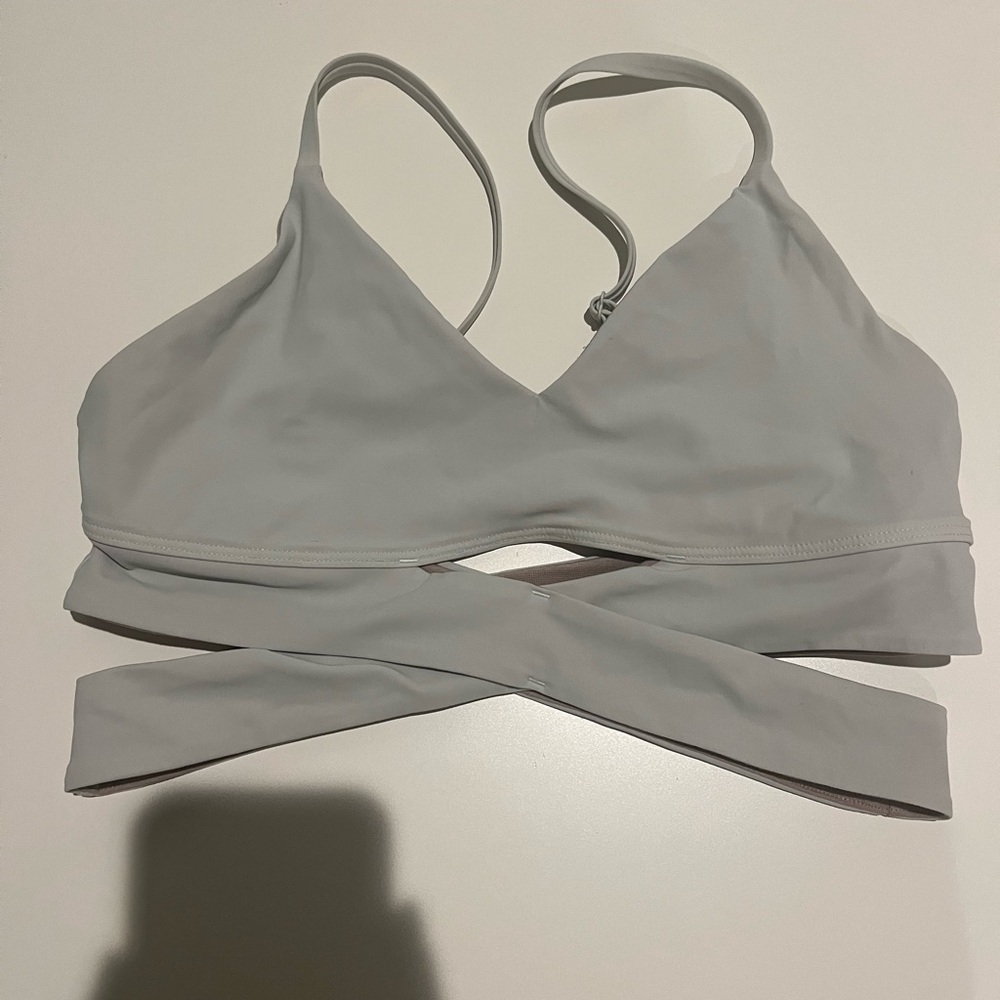 Light green lululemon bra